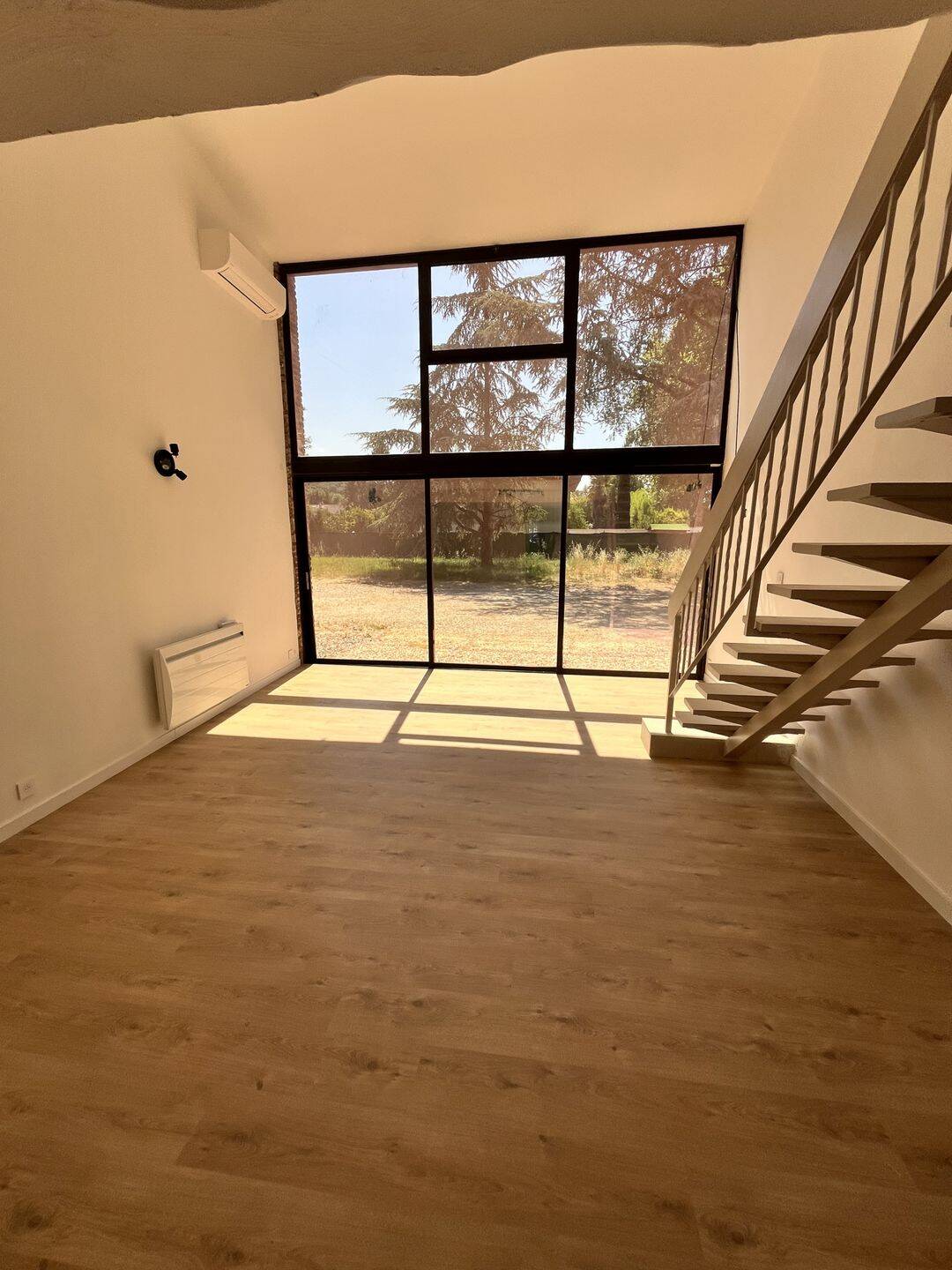 Maison 6 pièces 162 m² · à Castelnau-d'Estrétefonds · 162 m² · 1 330 €