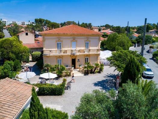 Immeuble à vendre 2 152 000 € 380 m² Les Plaines-Les Tasses Saint-Raphaël 83700