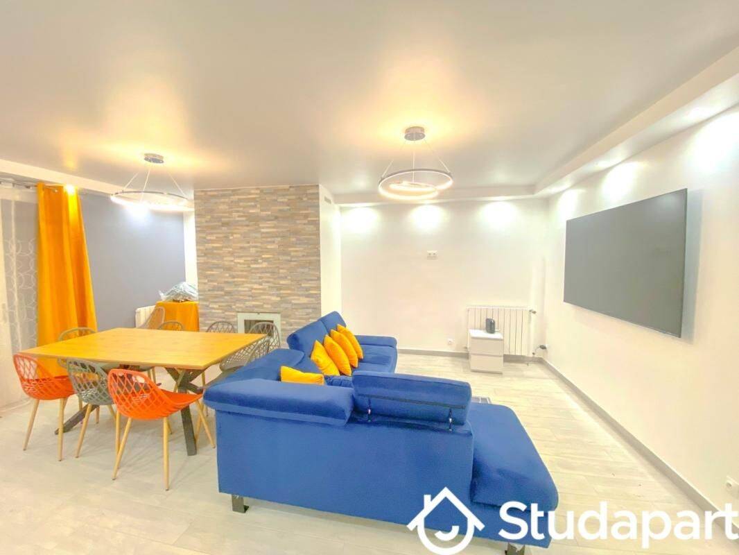 1 pièce 11 m² · à Gagny · 11 m² · 650 €/mois