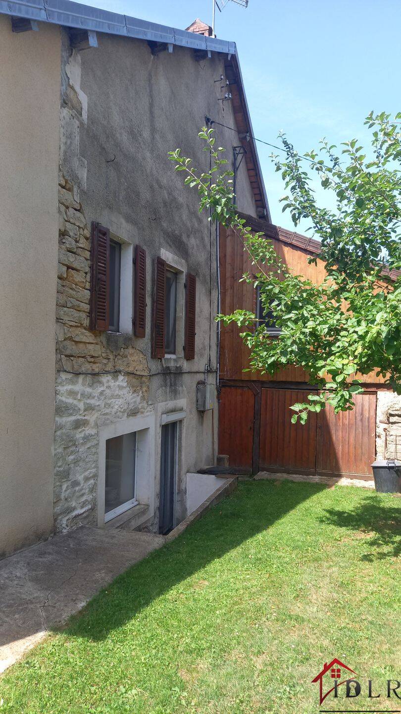 Maison 8 pièces 175 m² · à La Marre · 175 m² · 238 400 €