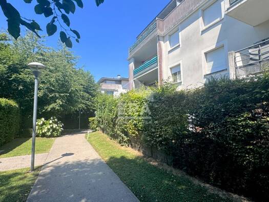 Appartement à vendre 164 900 € 1 pièce 32 m² Étage 1/3 Centre Ville Sud Ouest Bussy-Saint-Georges 77600