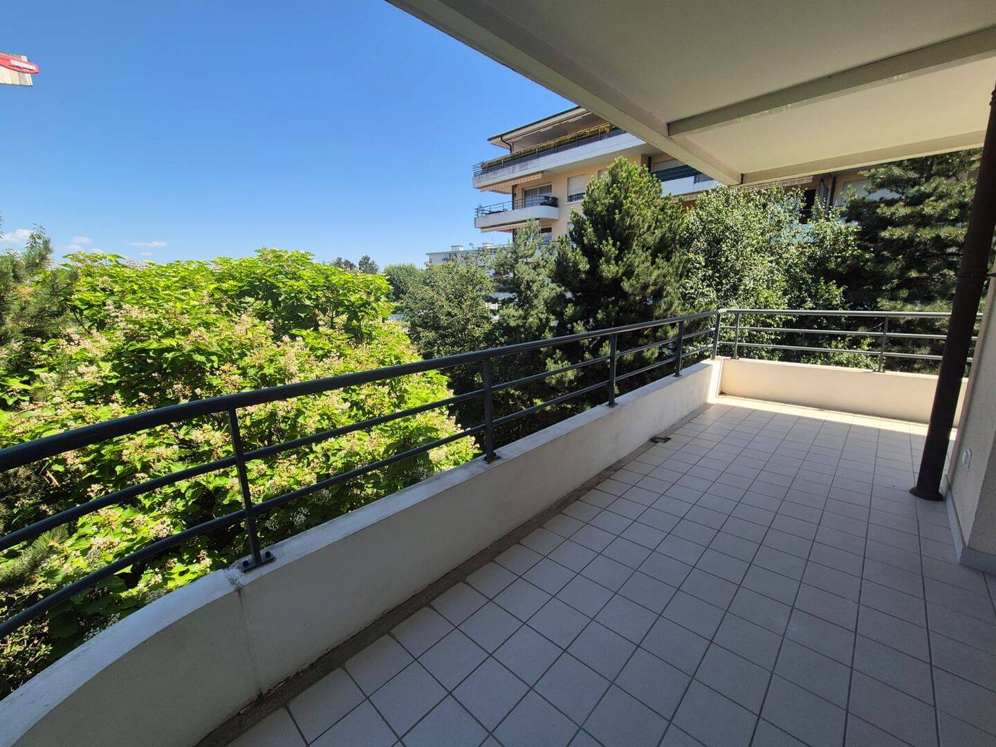 Appartement 3 pièces 70 m² · à Ambilly · 70,4 m² · 1 850 €