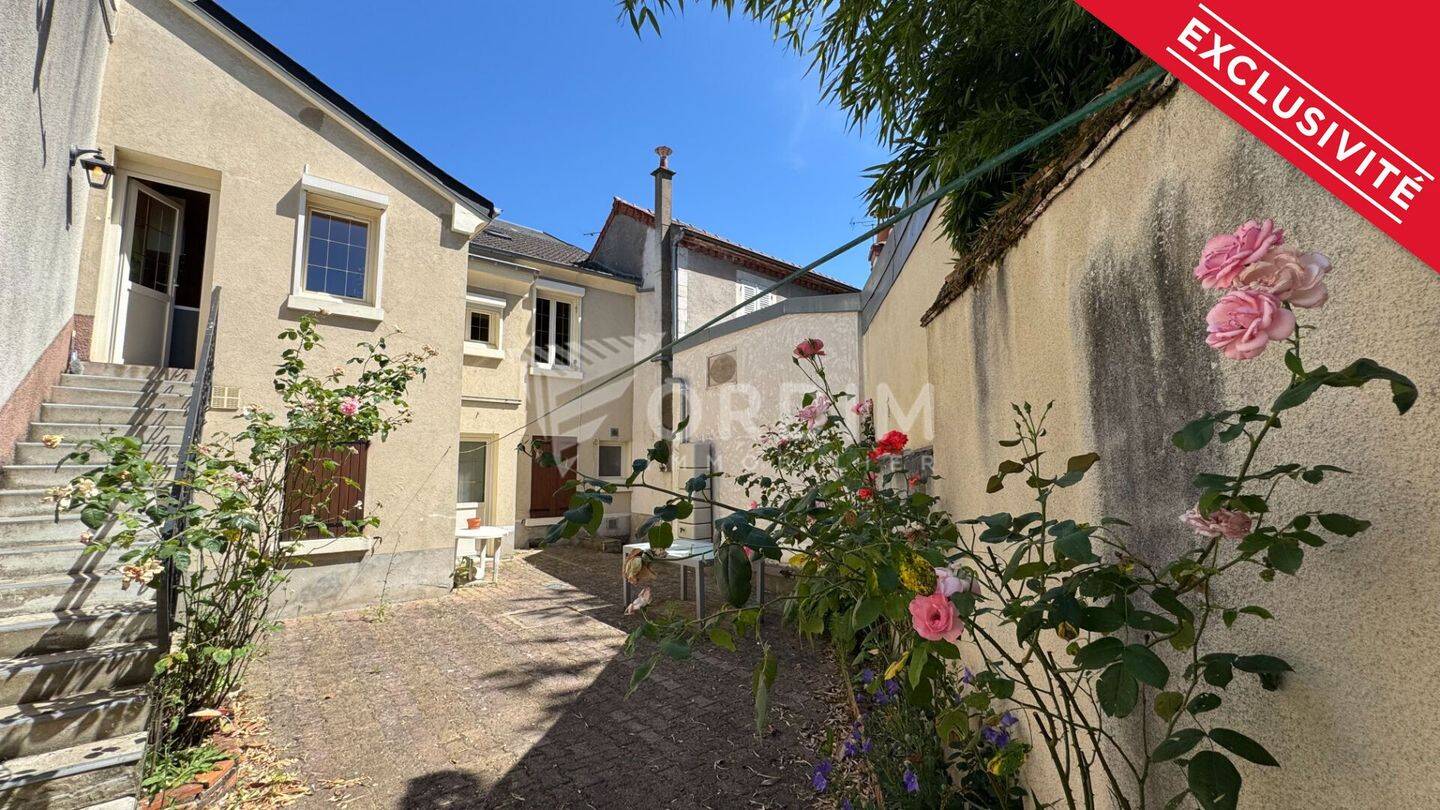 Maison 9 pièces 176 m² · à Cosne-Cours-sur-Loire · 176 m² · 167 000 €