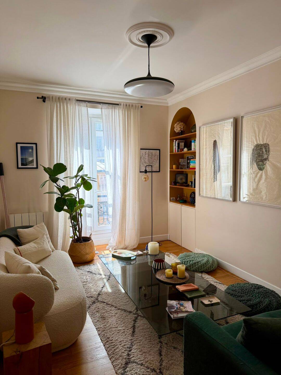 Appartement 3 pièces 44 m² · à Paris 9ème Arrondissement · 44 m² · 1 900 €