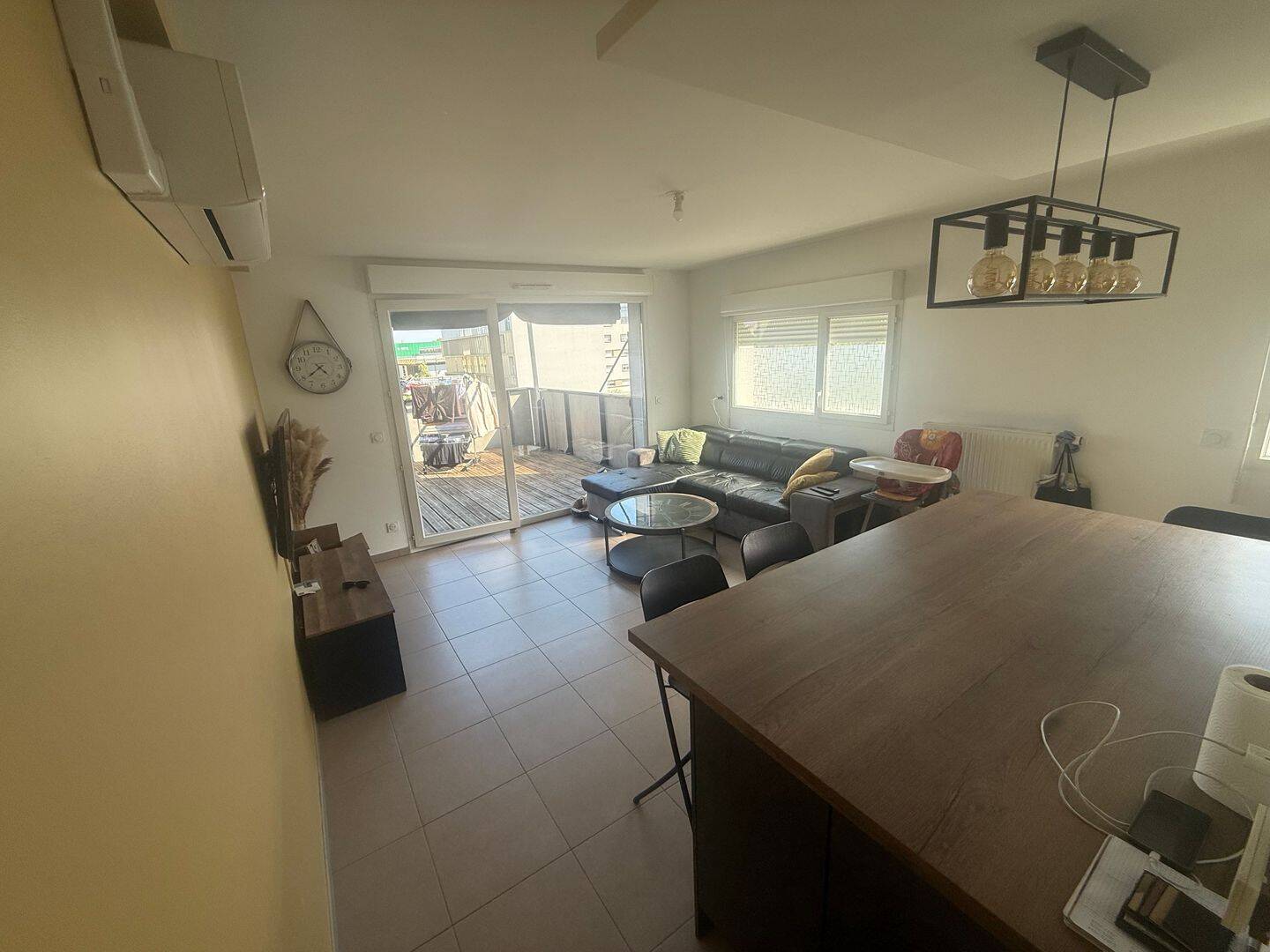 Appartement 3 pièces 65 m² · à Vaulx-en-Velin · 65 m² · 1 150 €
