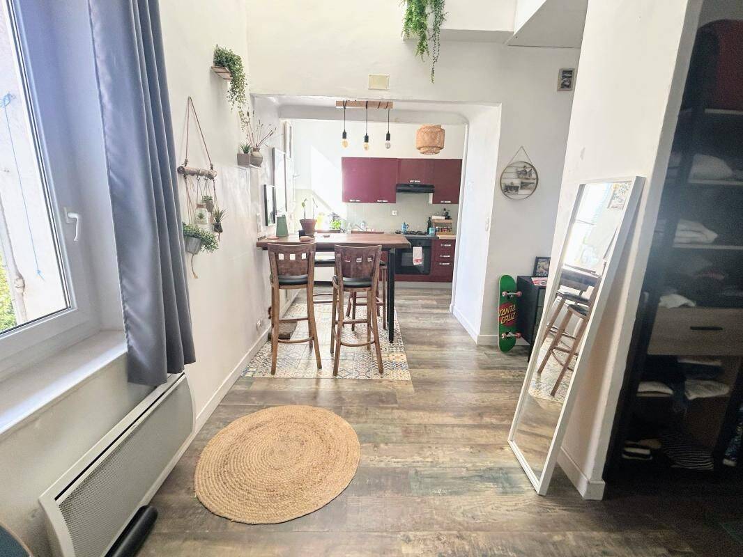 Appartement 2 pièces 48 m² · à Marseille 7ème Arrondissement · 48 m² · 285 000 €
