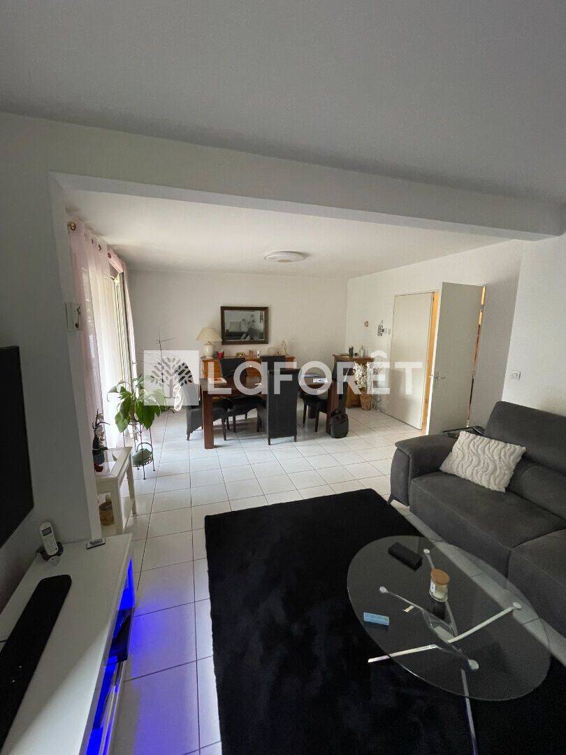 Appartement 5 pièces 98 m² · à Achères · 97,9 m² · 309 000 €