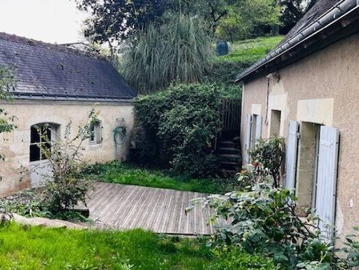 Maison à vendre 207 200 € 4 pièces 2 chambres 1 176 m² de terrain Luynes 37230