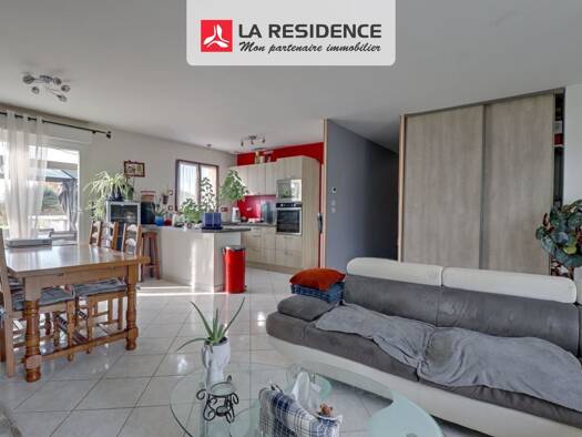 Maison de plain-pied à vendre 200 000 € 5 pièces 3 chambres 88 m² 978 m² de terrain Les Andelys 27700