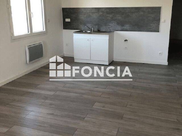 Appartement 2 pièces 51 m² · à Roquevaire · 51,4 m² · 695 €