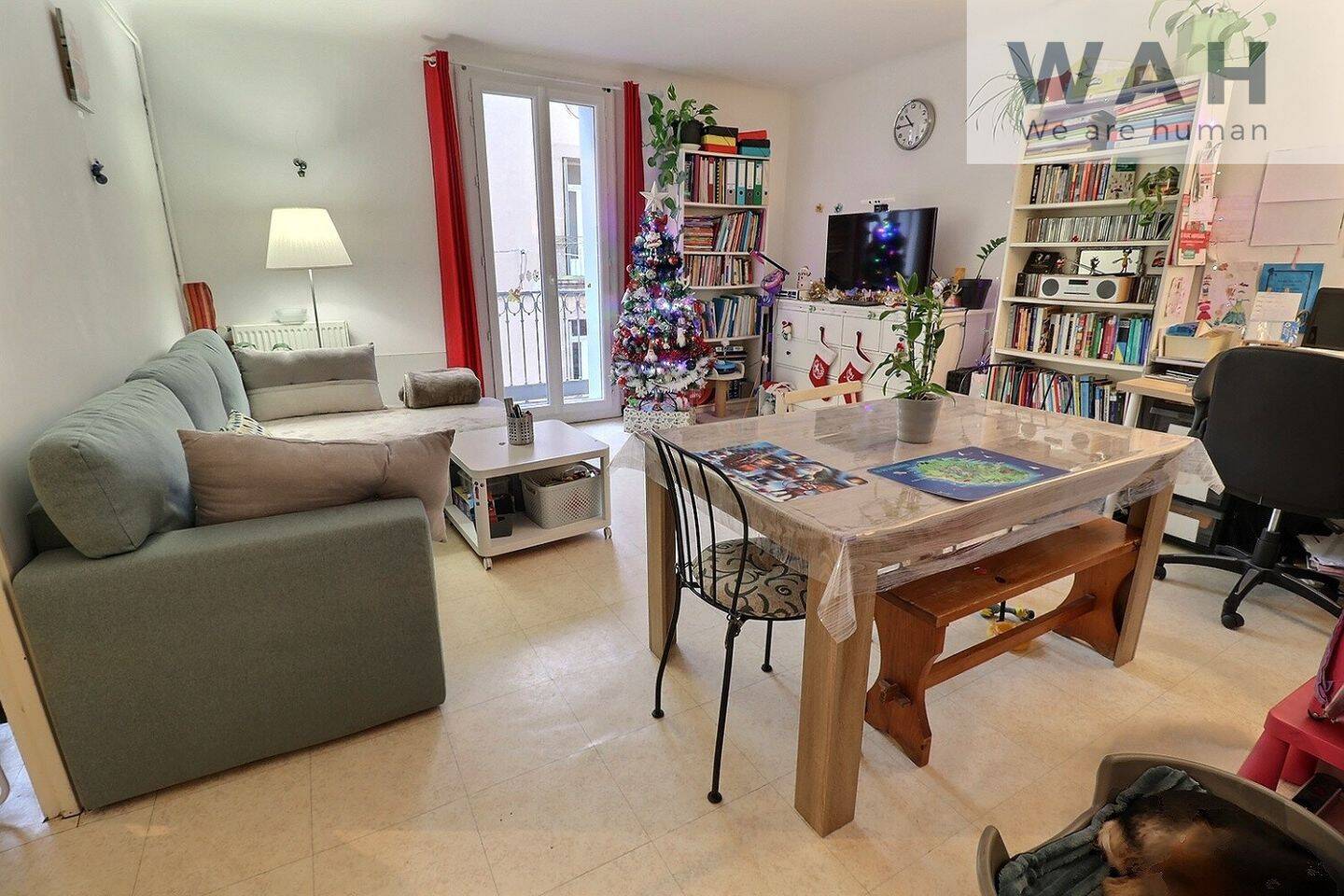 Appartement 3 pièces 86 m² · à Clermont-l'Hérault · 85,6 m² · 140 000 €