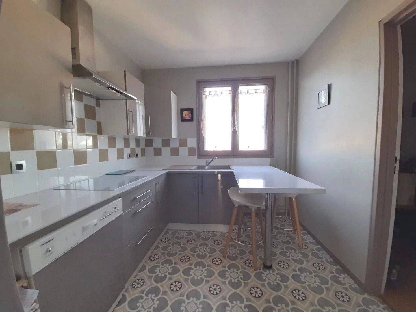 Appartement 4 pièces 86 m² · à Neuilly-sur-Marne · 86,3 m² · 194 000 €