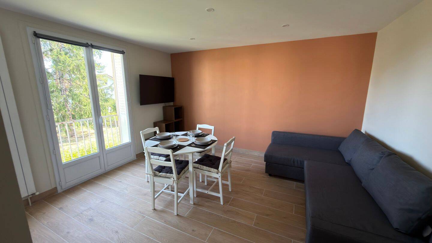 Appartement 2 pièces 43 m² · à Beaumont · 43 m² · 740 €/mois