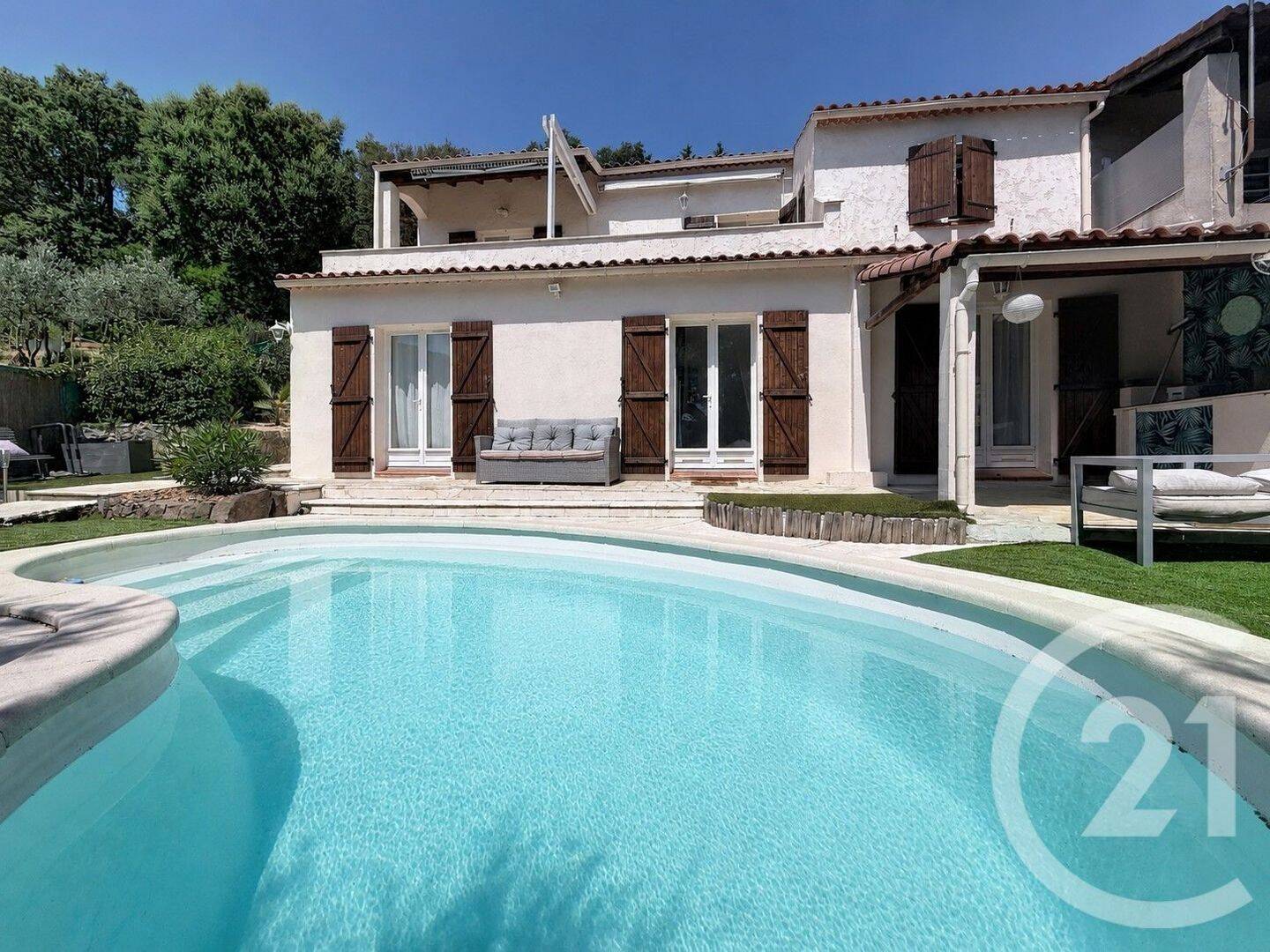 Maison 5 pièces 124 m² · à Mandelieu-la-Napoule · 123,5 m² · 580 000 €