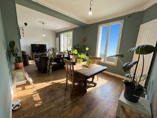 Maison à louer 650 € 7 pièces 4 chambres 180 m² 470 m² de terrain L'Avenir Stains 93240