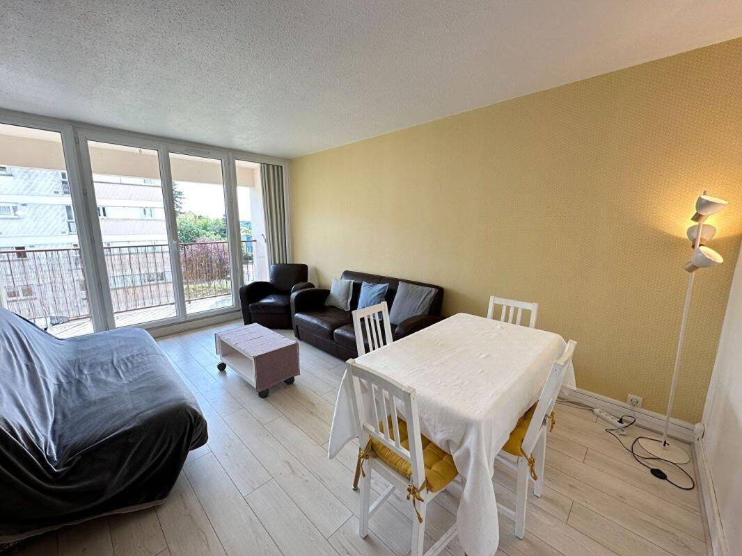 Appartement 4 pièces 75 m² · à Gradignan · 74,5 m² · 1 243 €/mois