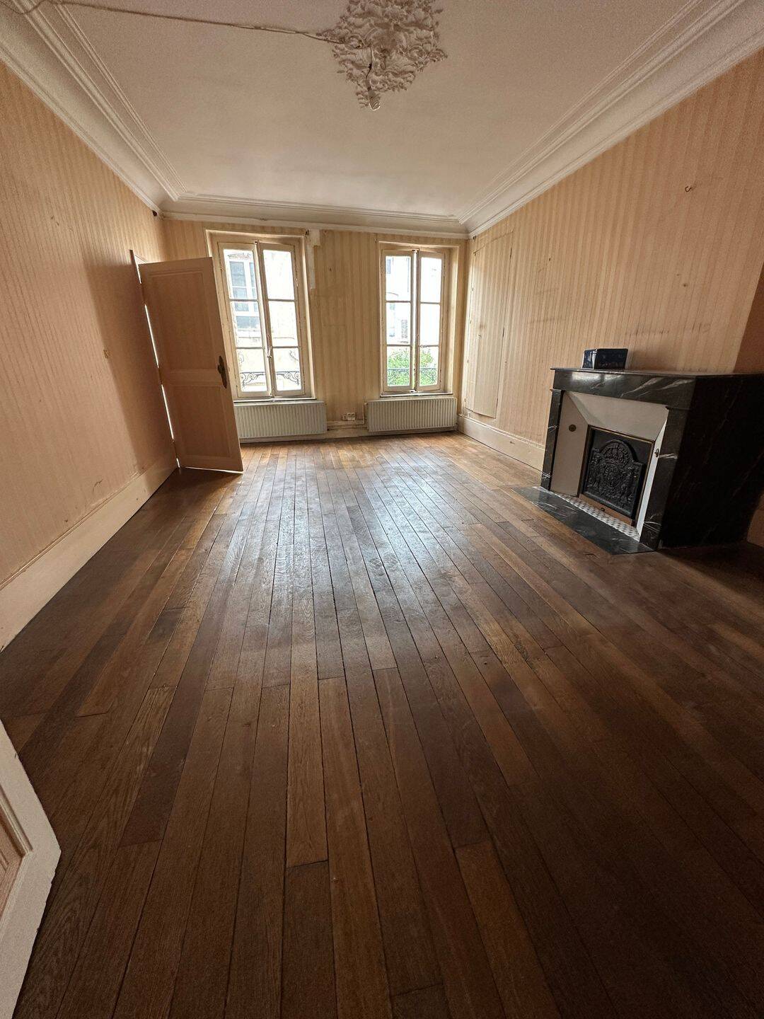Maison 8 pièces 213 m² · à Toul · 213 m² · 99 500 €