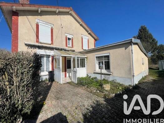 Maison à vendre 89 000 € 4 pièces 2 chambres 95 m² Romilly sur Seine-Nord Est Romilly-sur-Seine 10100