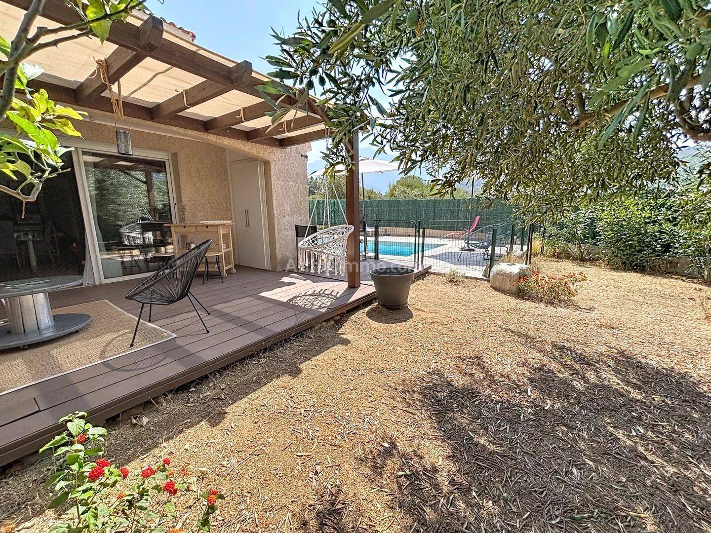 Maison 4 pièces 83 m² · à Calenzana · 83 m² · 387 500 €