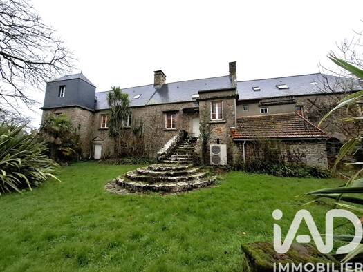 Demeure à vendre 519 000 € 16 pièces 10 chambres 438 m² 46 710 m² de terrain Le Mesnil 50580