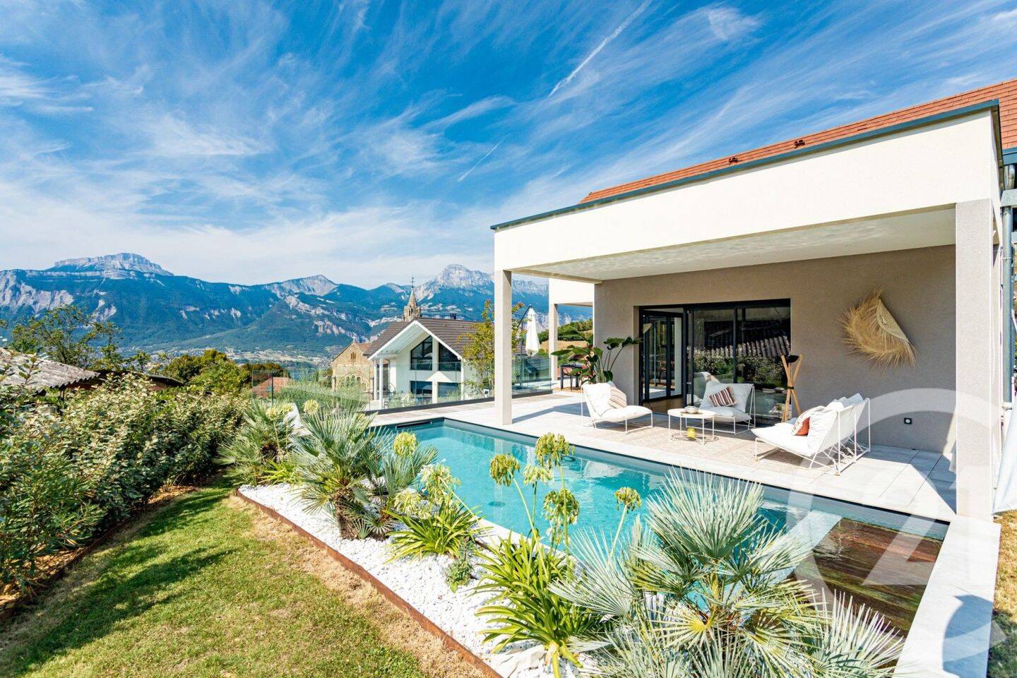 Maison 7 pièces 224 m² · à Domène · 224,3 m² · 678 000 €