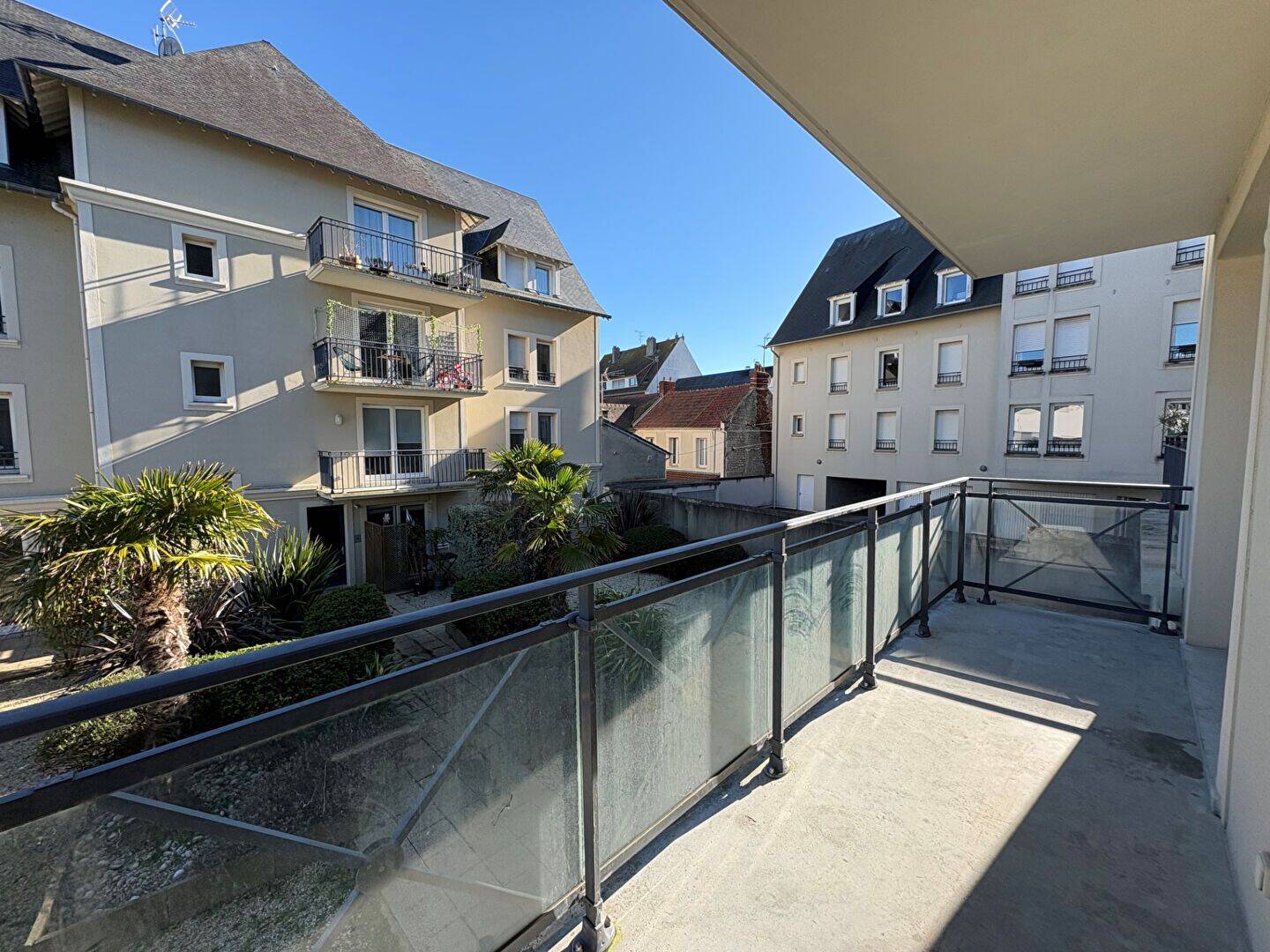 Appartement 1 pièce 25 m² · à Ouistreham · 25 m² · 415 €