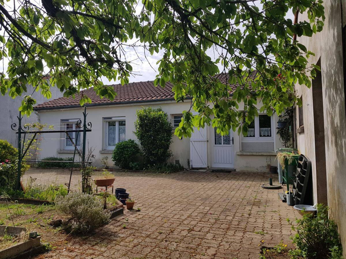 Maison 5 pièces 95 m² · à Le Pallet · 95 m² · 241 500 €