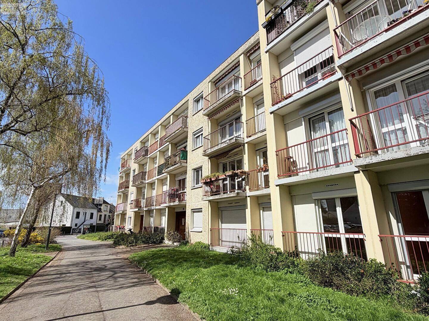Appartement 4 pièces 80 m² · à Rennes · 80,1 m² · 193 880 €
