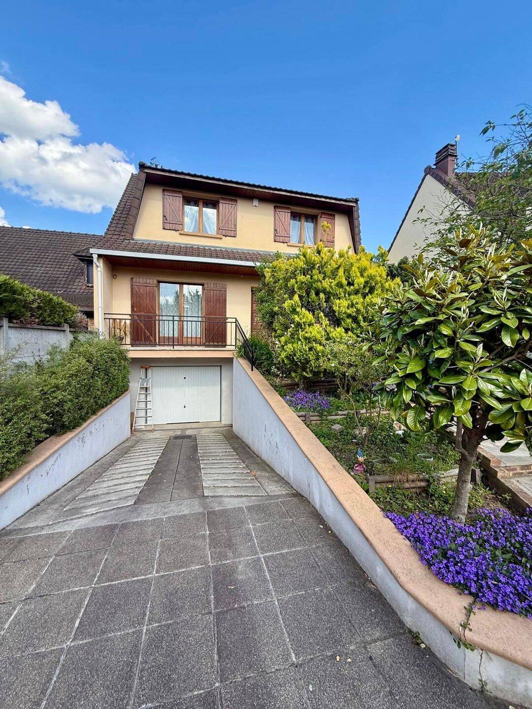 Maison 5 pièces 121 m² · à Aulnay-sous-Bois · 121 m² · 460 000 €