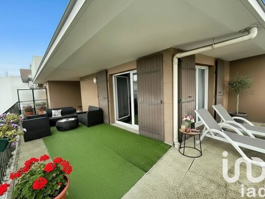 Appartement à vendre 249 000 € 3 pièces 2 chambres 59,8 m² Étage 3/3 Charles Floquet-Jacques Demolin Le Blanc-Mesnil 93150