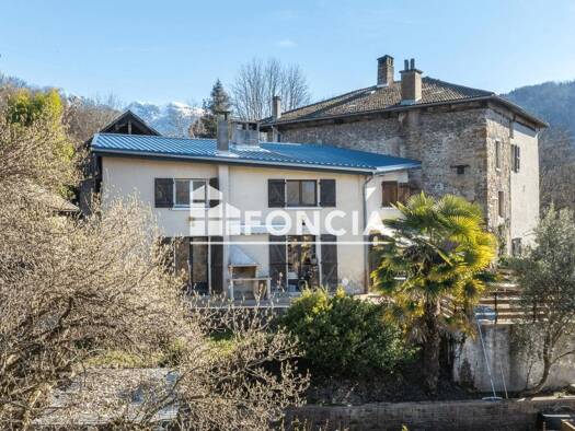 Maison à vendre 650 000 € 5 pièces 4 chambres 160 m² 1 600 m² de terrain Revel 38420