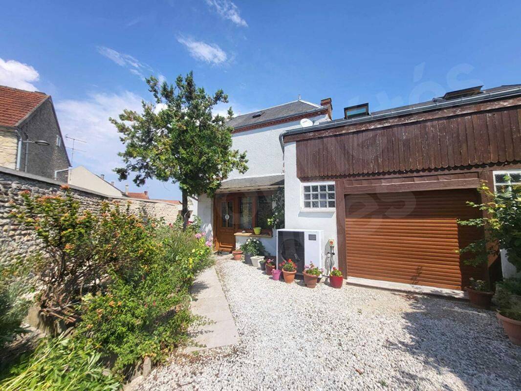 Maison 4 pièces 109 m² · à Sermaises · 109,1 m² · 239 900 €