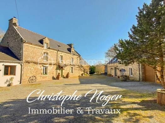 Maison à vendre 540 750 € 14 pièces 6 chambres 354 m² Melrand 56310