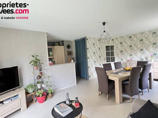 Appartement à vendre 250 000 € 3 pièces 2 chambres 73 m² RDC Sud Pérenchies 59840