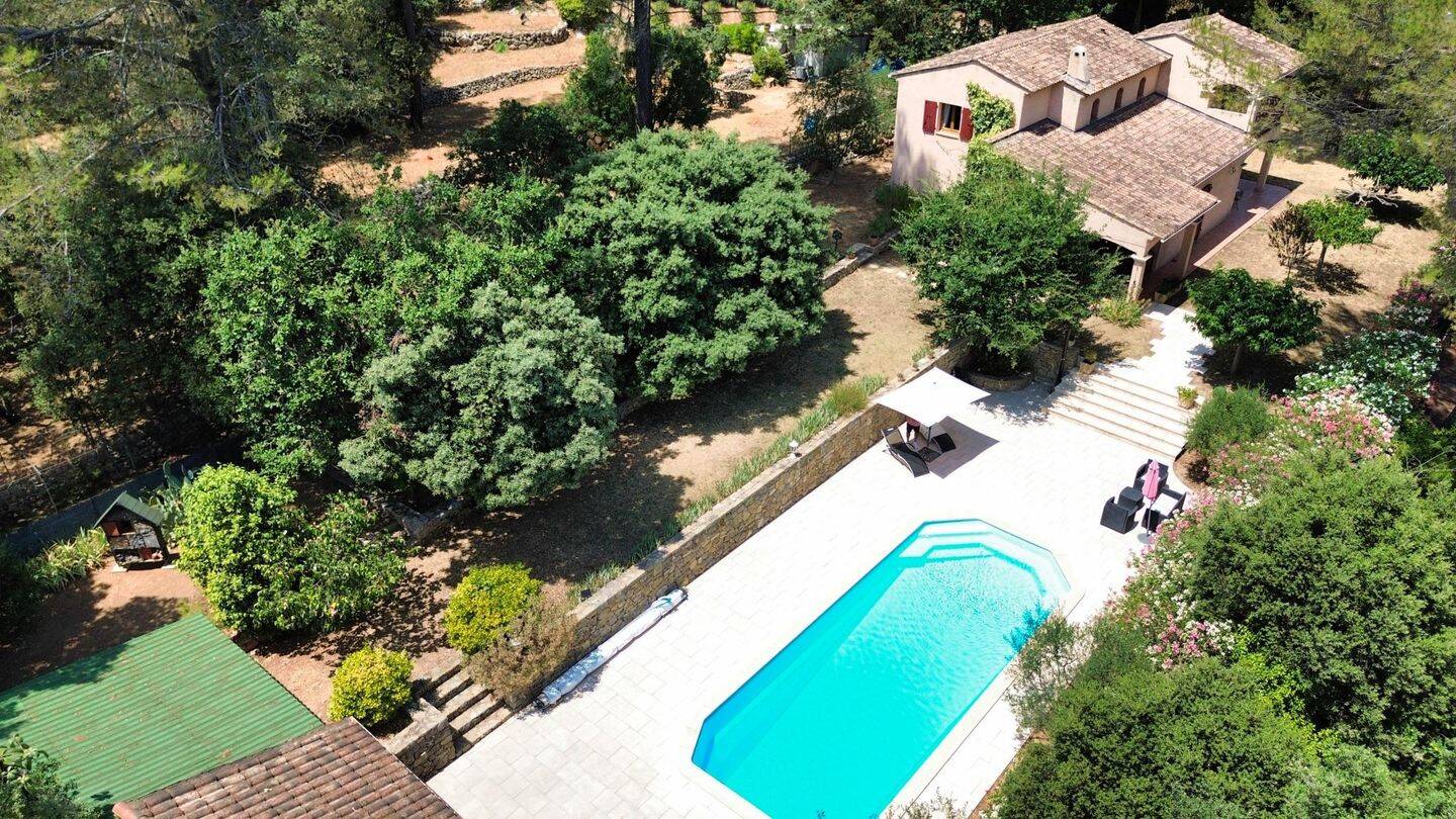 Maison 4 pièces 119 m² · à Montfort-sur-Argens · 119 m² · 575 000 €