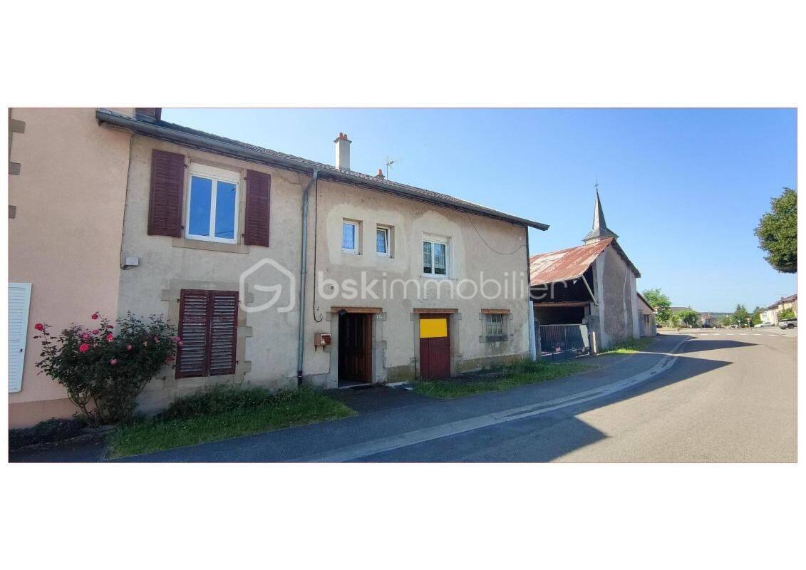 Maison 5 pièces 136 m² · à Parroy · 136 m² · 117 000 €