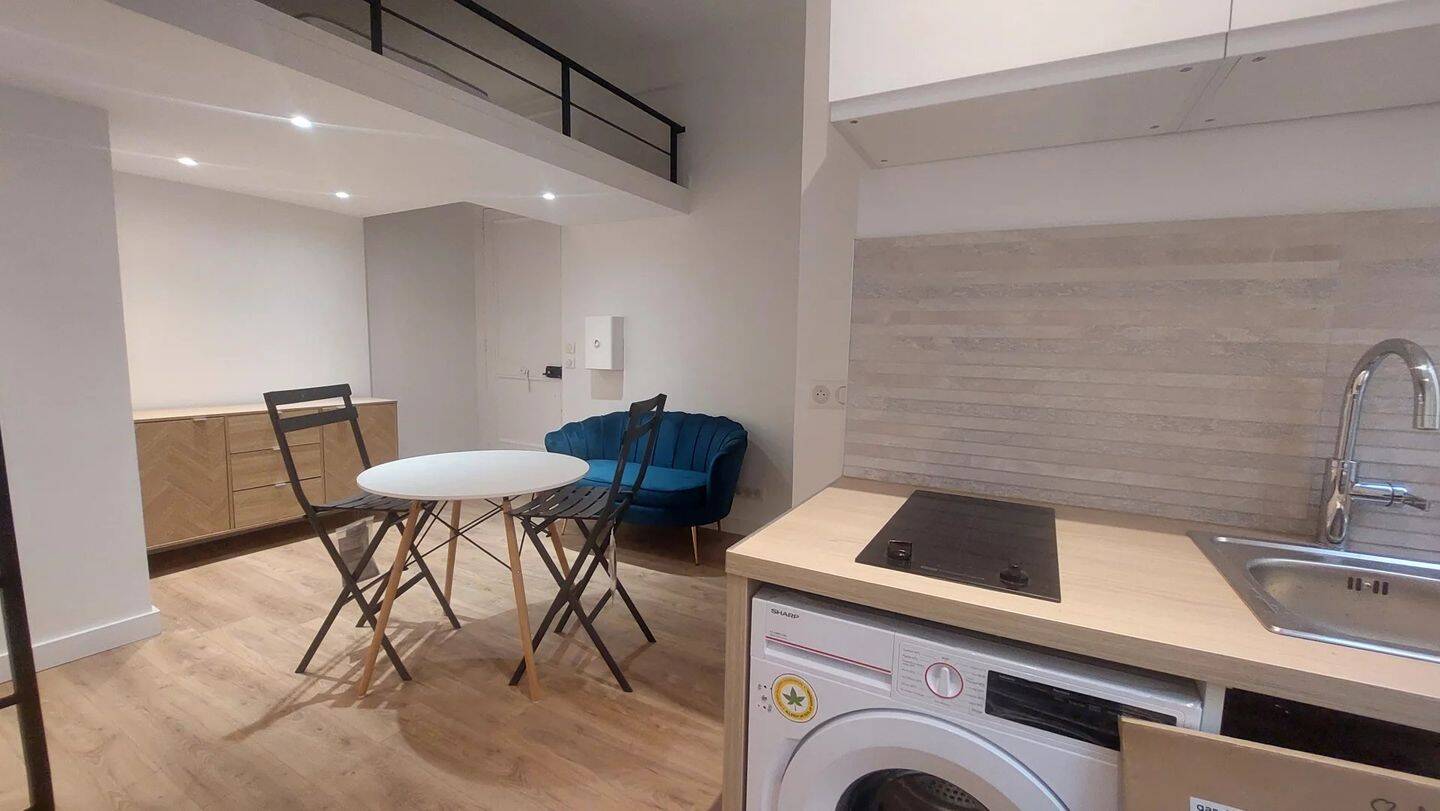 Appartement 1 pièce 16 m² · à Nice · 16,4 m² · 604 €
