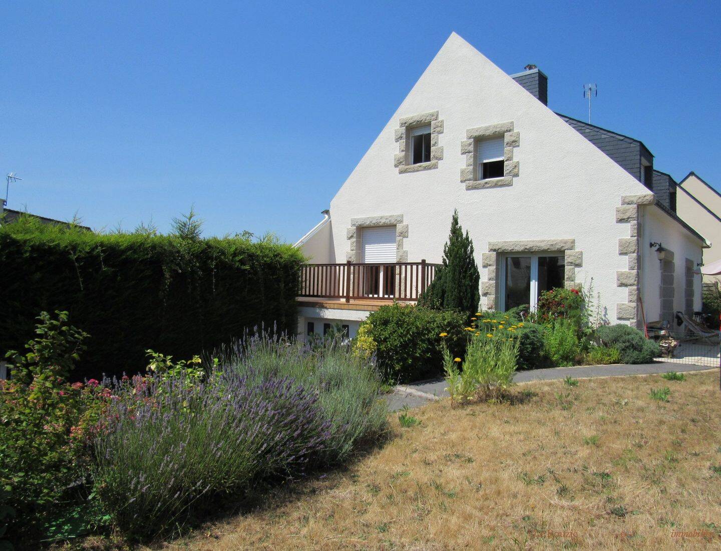 Maison 5 pièces 114 m² · à Séné · 113,7 m² · 1 550 €