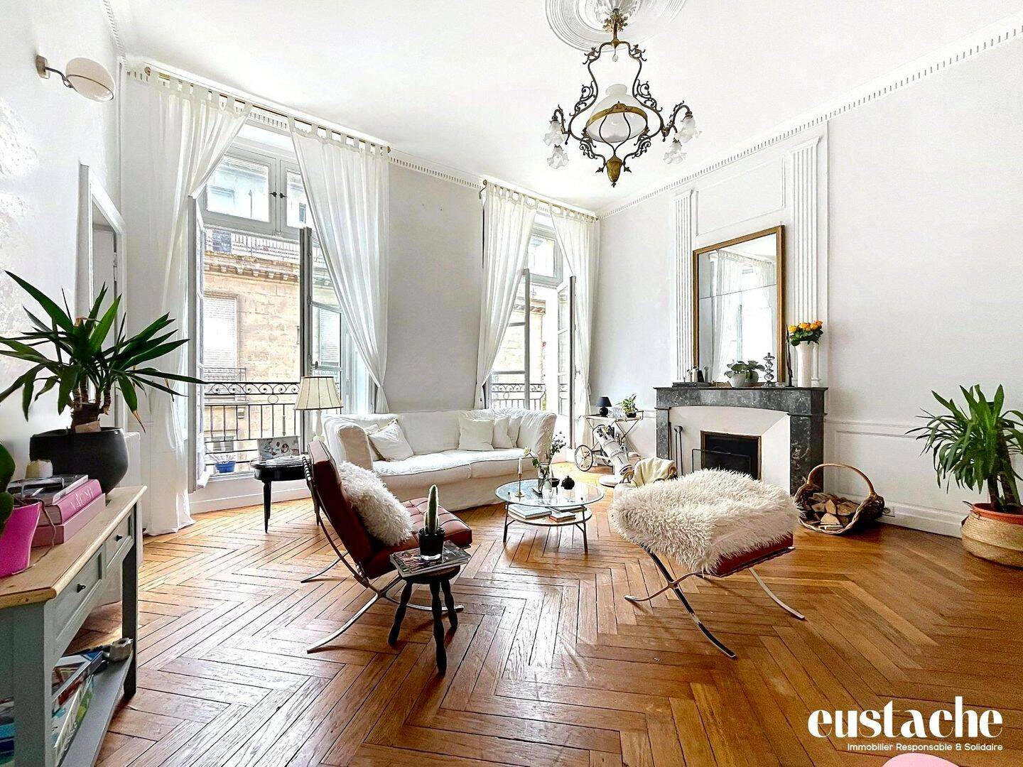 Appartement 5 pièces 112 m² · à Nantes · 112 m² · 1 880 €/mois