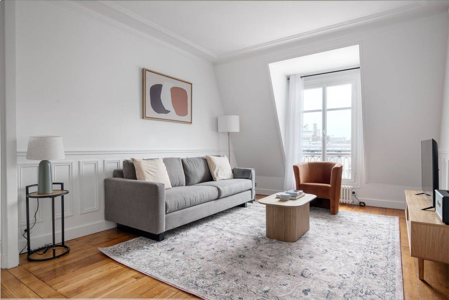 Appartement 5 pièces 100 m² · à Paris 16ème Arrondissement · 100 m² · 4 500 €