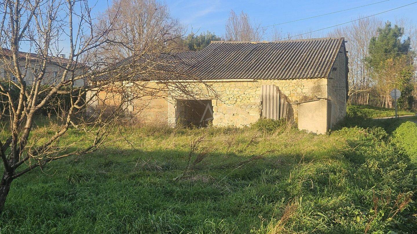Grange pour créer votre projet à 10mins de St André de Cubzac