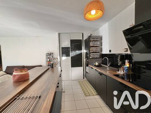 Appartement à vendre 178 000 € 3 pièces 2 chambres 64 m² Étage 2/4 Capouchiné Nîmes 30900