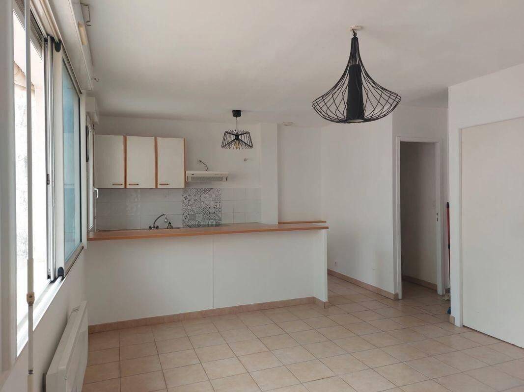 Appartement 2 pièces 57 m² · à Avignon · 57 m² · 575 €