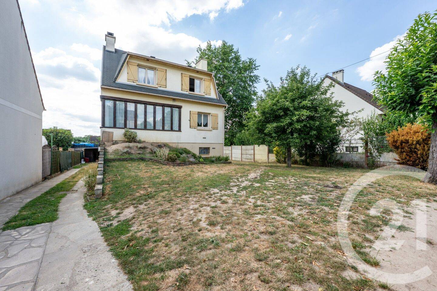 Maison 6 pièces 140 m² · à Yerres · 139,8 m² · 379 900 €