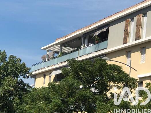 Appartement à vendre 998 000 € 5 pièces 3 chambres 120 m² Étage 5/5 Le PeyronSaint Sébastien Saint-Raphaël 83700