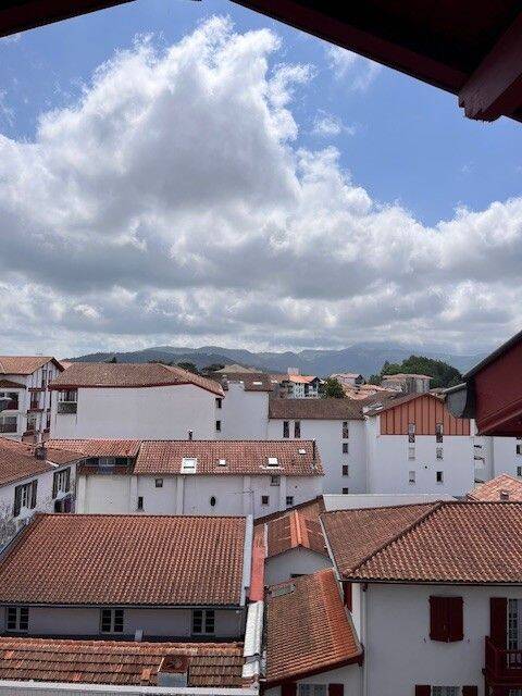 Appartement 1 pièce 29 m² · à Hendaye · 28,6 m² · 383 €