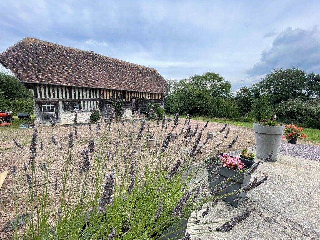 Maison 5 pièces 144 m² · à Lisieux · 144 m² · 397 000 €