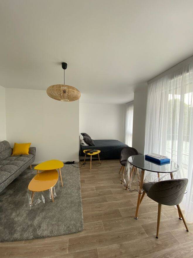 Appartement 1 pièce 33 m² · à Noisy-le-Sec · 33,5 m² · 863 €/mois