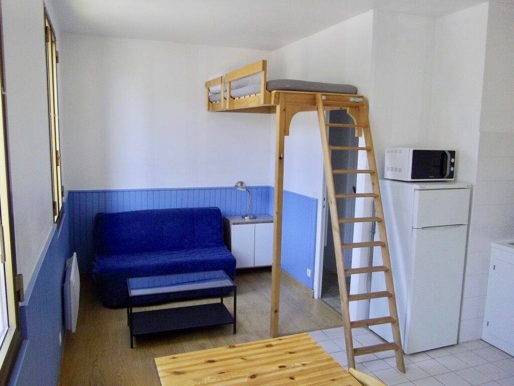 Appartement 1 pièce 24 m² · à Neuilly-sur-Marne · 24 m² · 690 €/mois