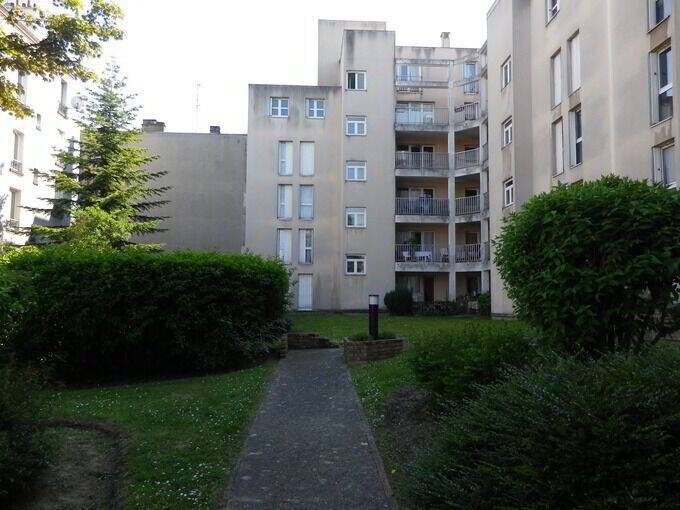 Appartement 2 pièces 52 m² · à Pantin · 51,6 m² · 1 266 €